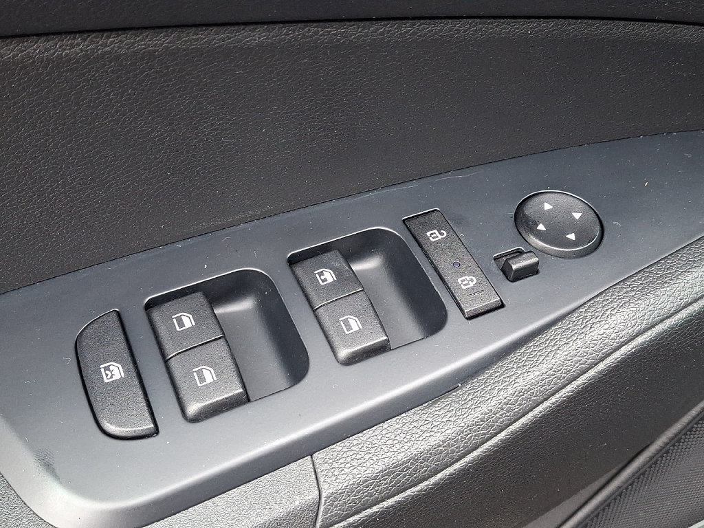 Used 2023 Kia Sportage LX AWD/4WD image 26