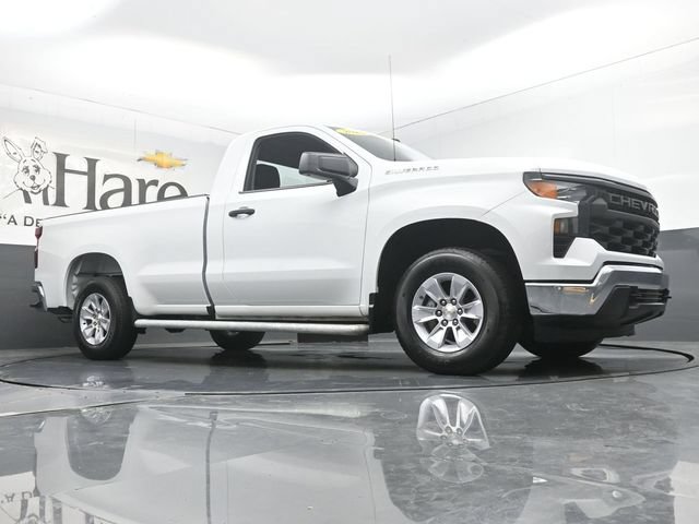 Used 2025 Chevrolet Silverado 1500 W/T RWD image 2