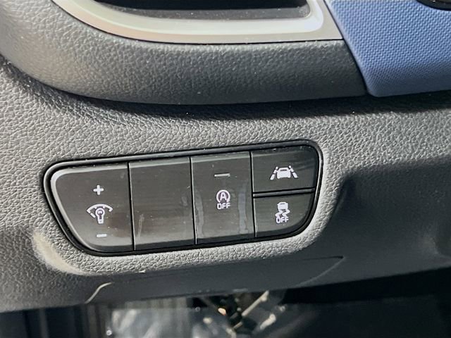 Certified 2022 Kia Seltos S image 10