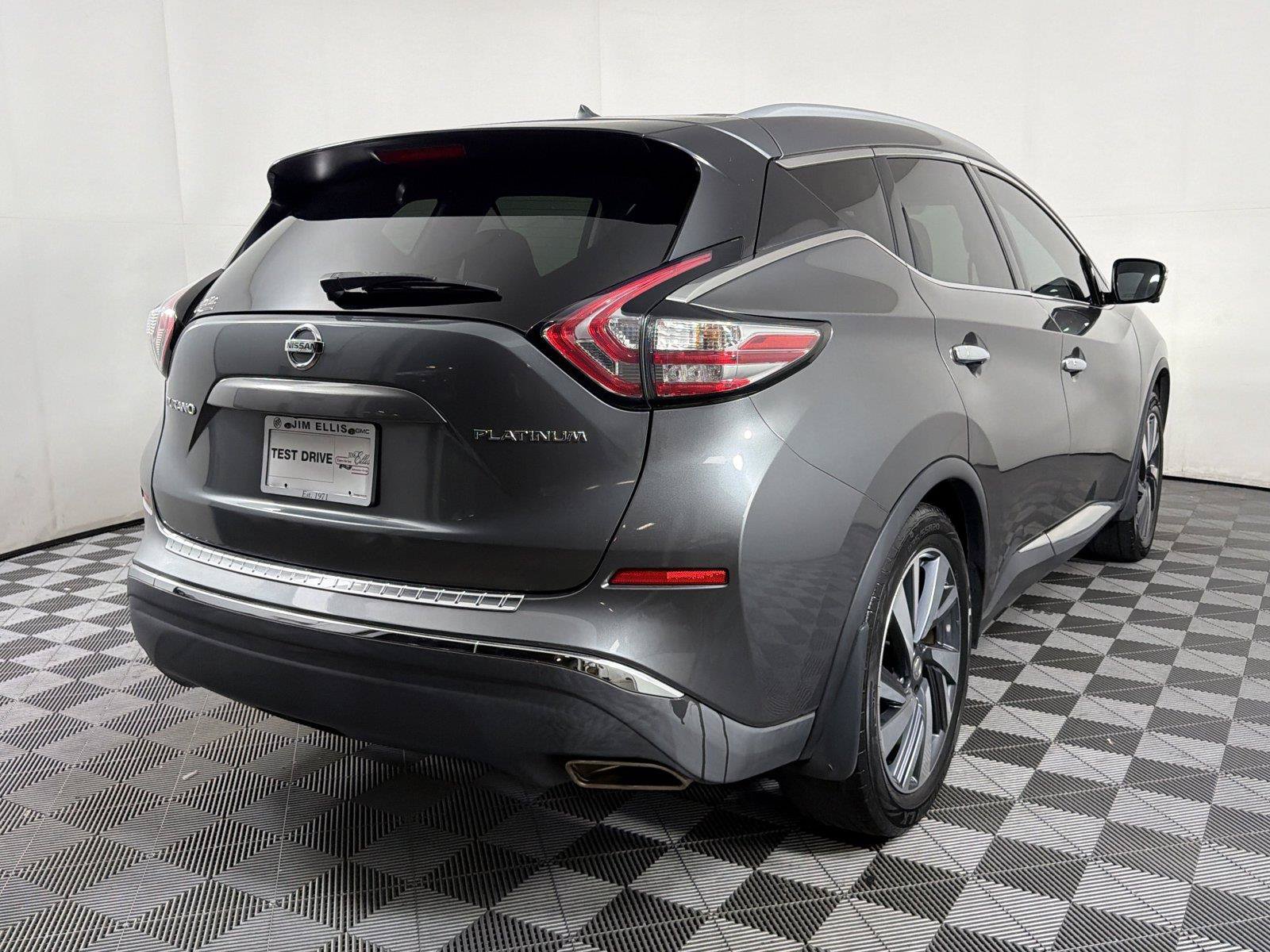 Used 2015 Nissan Murano Platinum w/ Platinum Technology Package FWD image 10