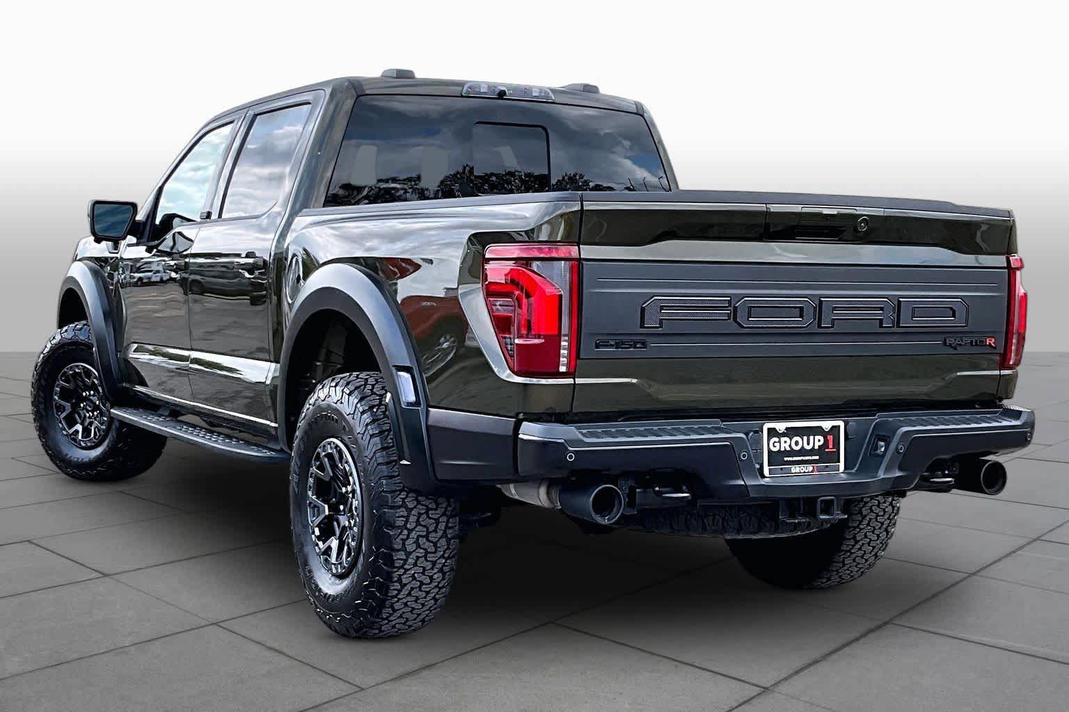 Used 2025 Ford F150 Raptor w/ Equipment Group 803A Raptor R image 23