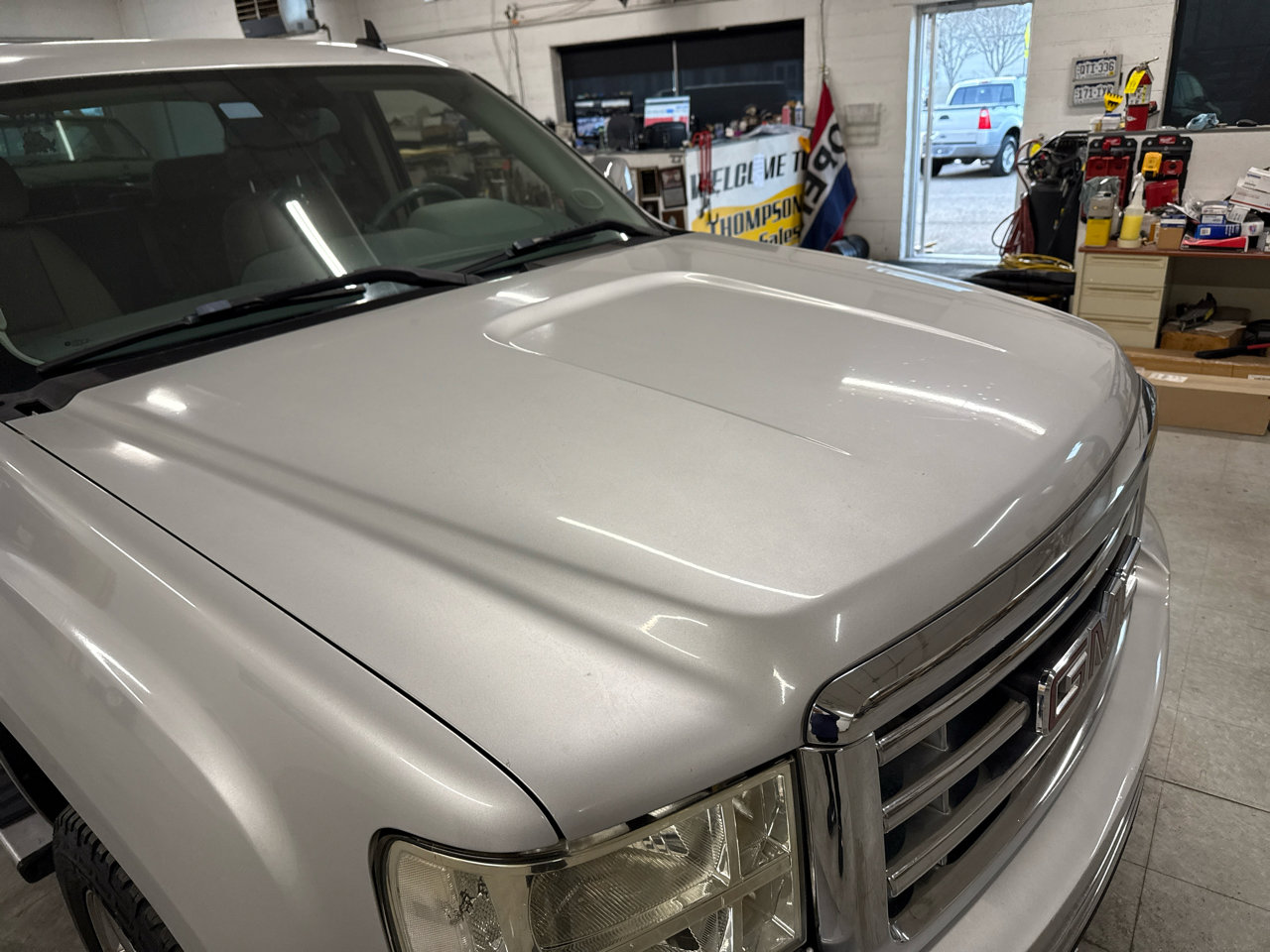 Used 2010 GMC Sierra 1500 SLE w/ Texas Edition image 68