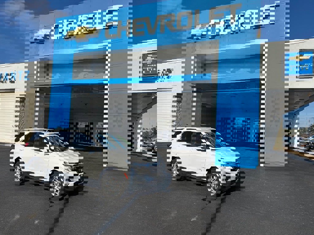 Used 2023 Chevrolet Equinox LT