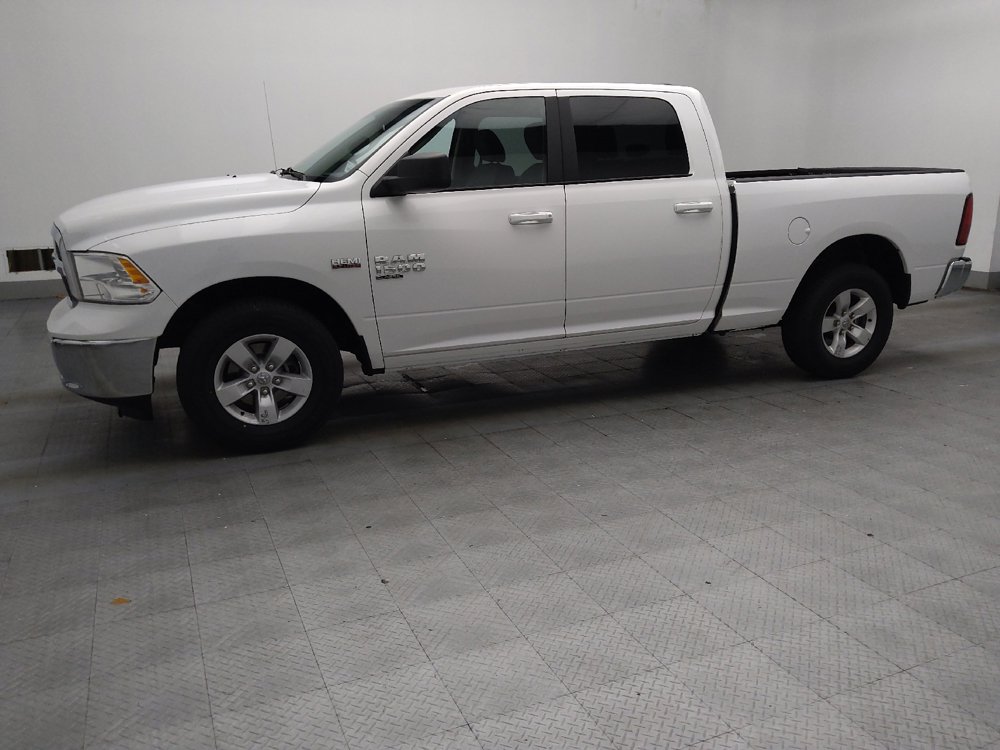 Used 2021 RAM 1500 Classic SLT RWD image 2