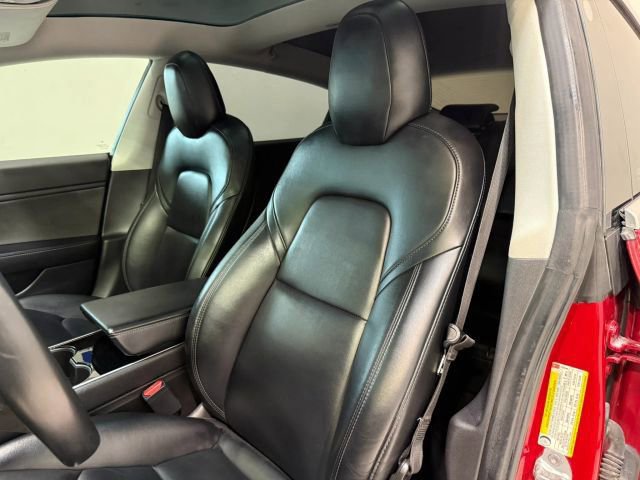 Used 2018 Tesla Model 3 Long Range image 17