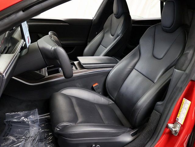 Used 2023 Tesla Model S Standard Range image 12