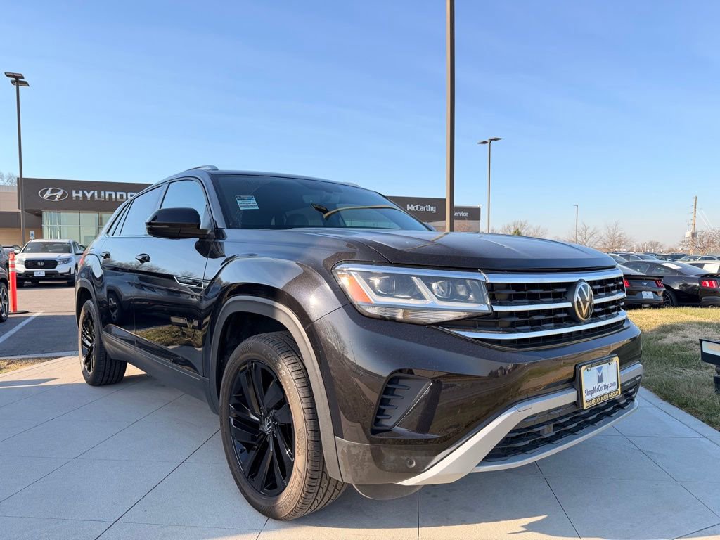 Used 2022 Volkswagen Atlas Cross Sport SE image 7