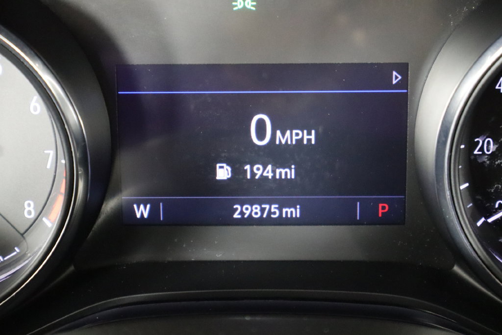 Used 2023 Buick Encore GX Select w/ Sport Touring Package FWD image 38