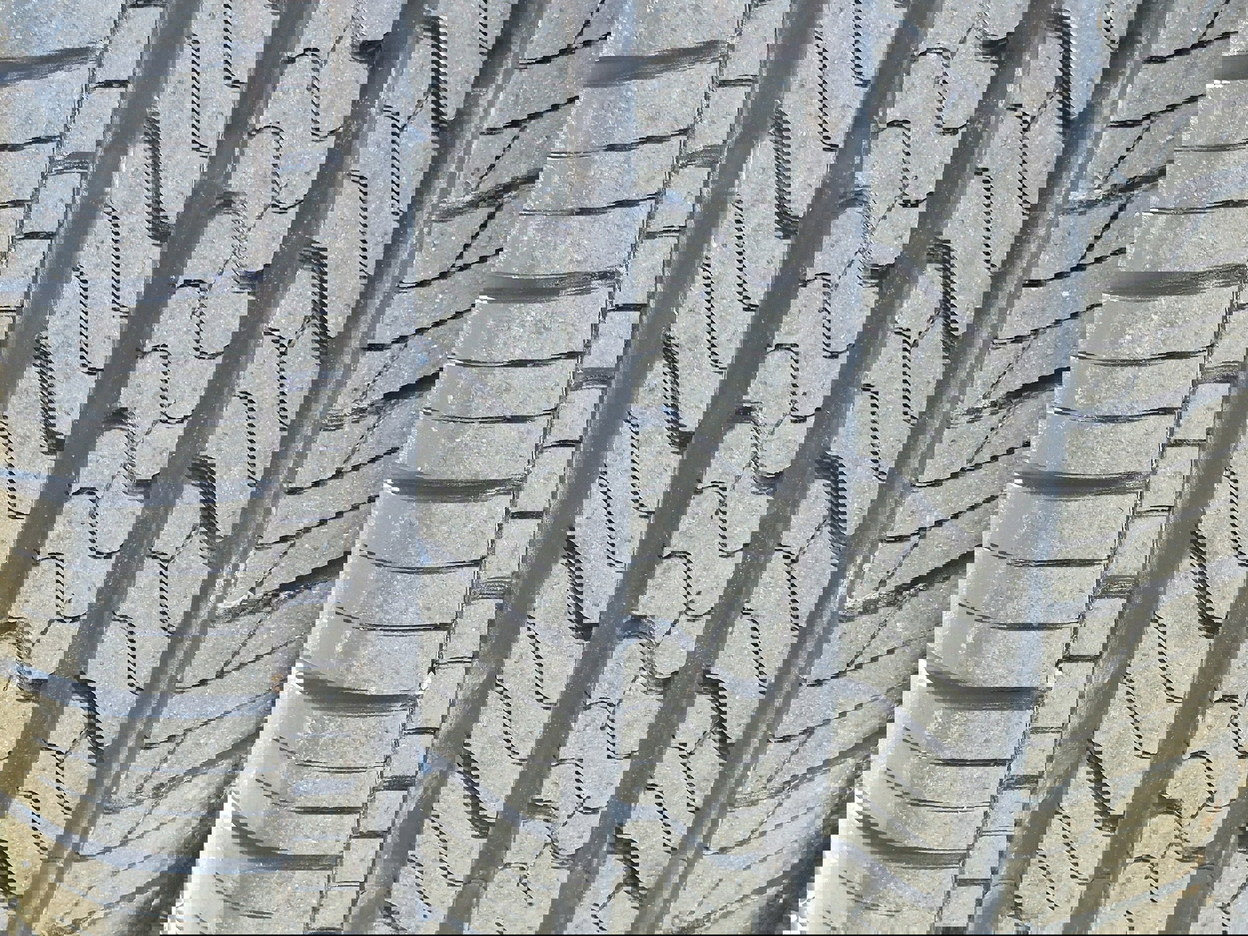 Used 2023 Nissan Rogue SV image 13