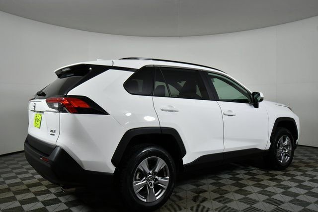 Used 2025 Toyota RAV4 XLE image 10