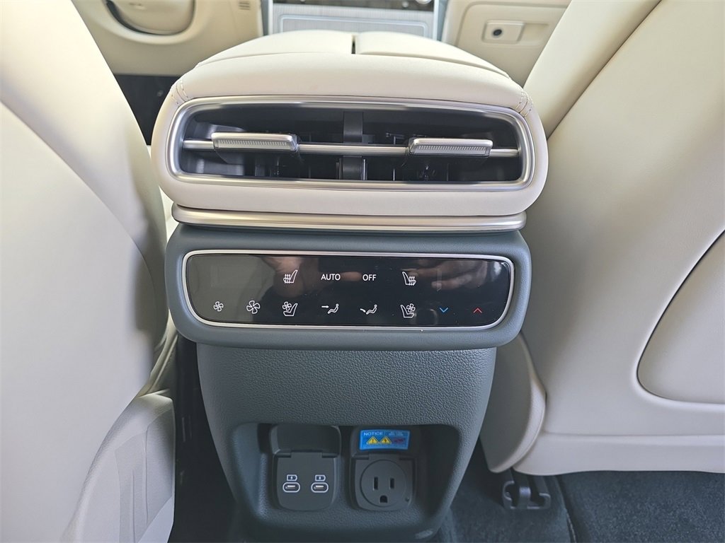 New 2025 Genesis GV80 3.5T Prestige image 40