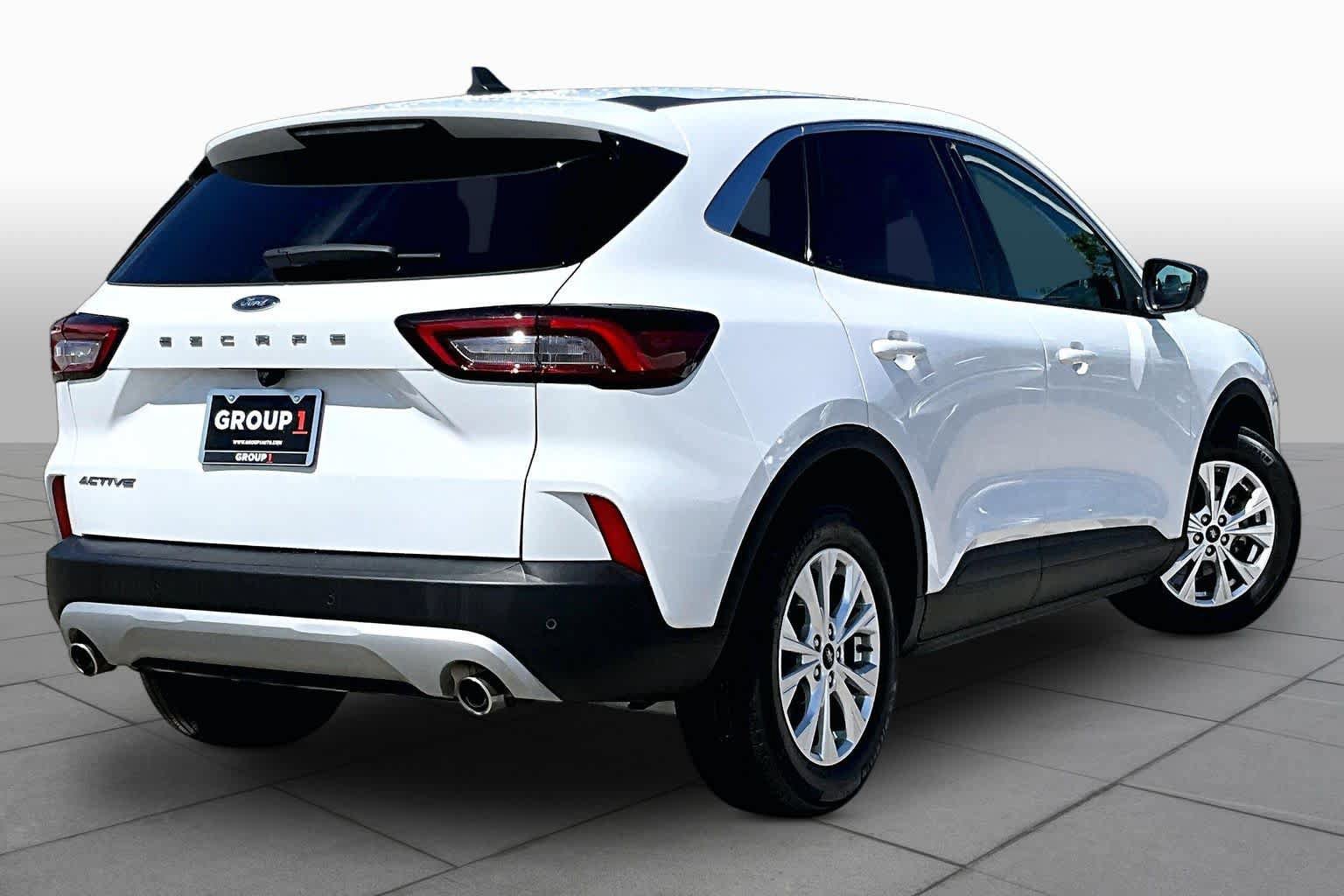 Used 2023 Ford Escape Active w/ Tech Pack #1 FWD image 12