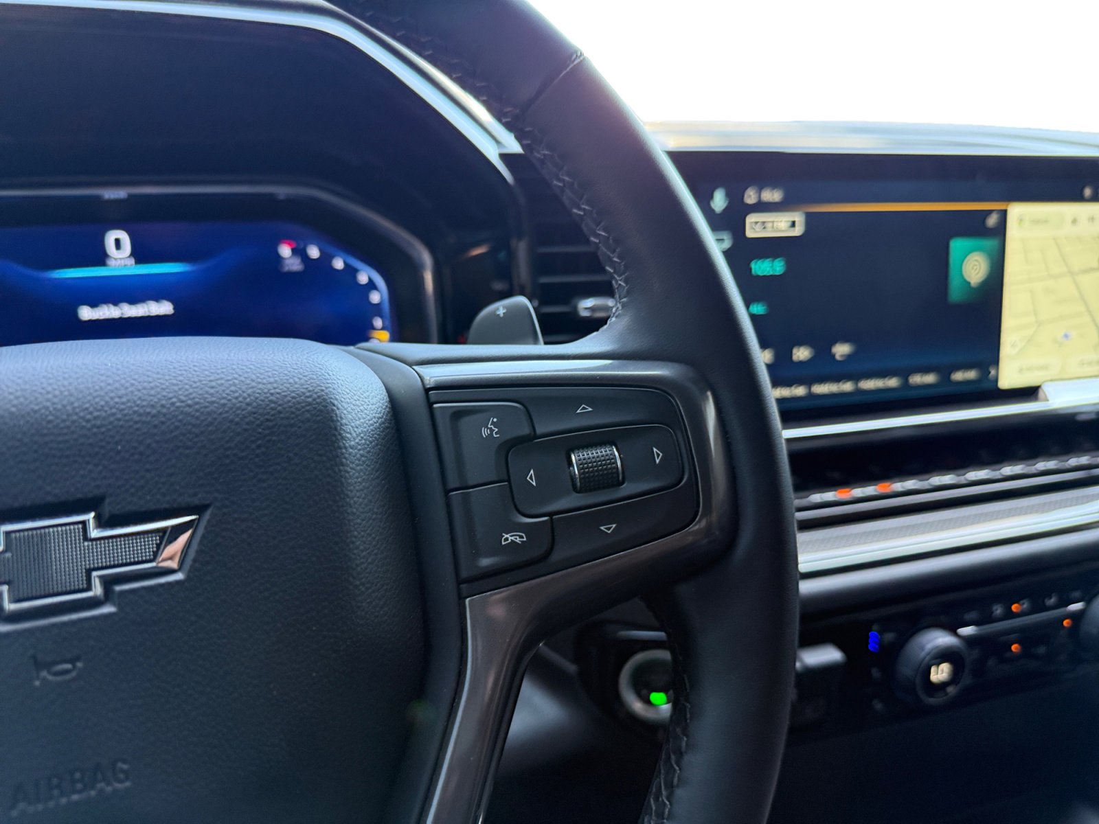 Used 2025 Chevrolet Silverado 1500 ZR2 image 12