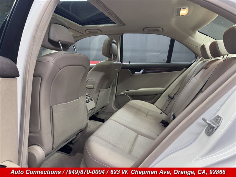 Used 2012 Mercedes-Benz C 250 Sedan image 9