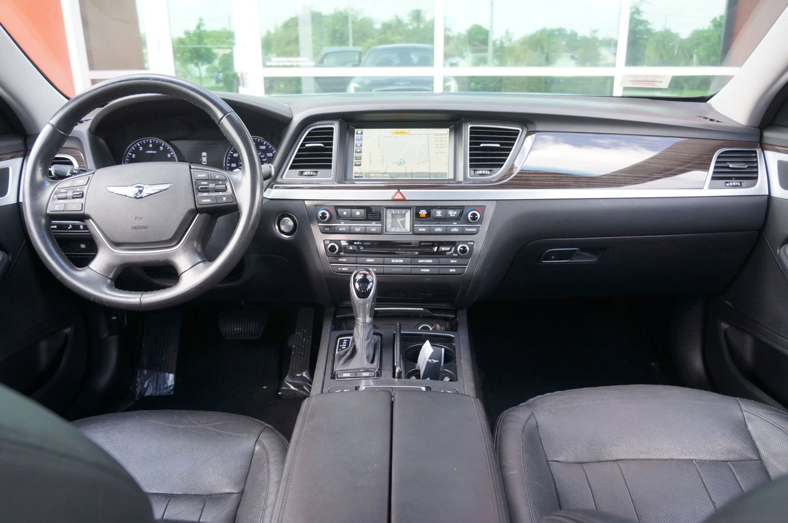 Used 2017 Genesis G80 3.8 w/ Option Group 02 image 28