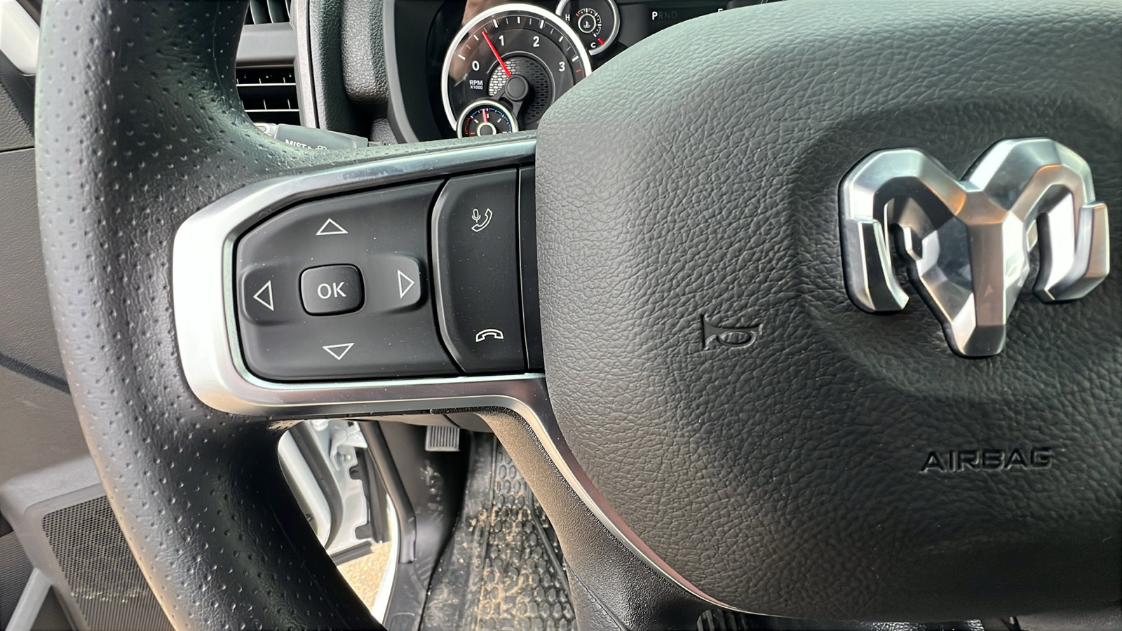 New 2026 RAM 2500 Tradesman w/ Chrome Appearance Group AWD/4WD image 23