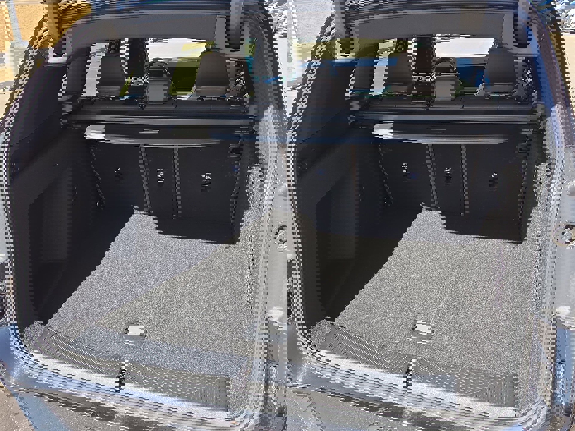 Used 2025 BMW X3 xDrive30i w/ Premium Package image 12