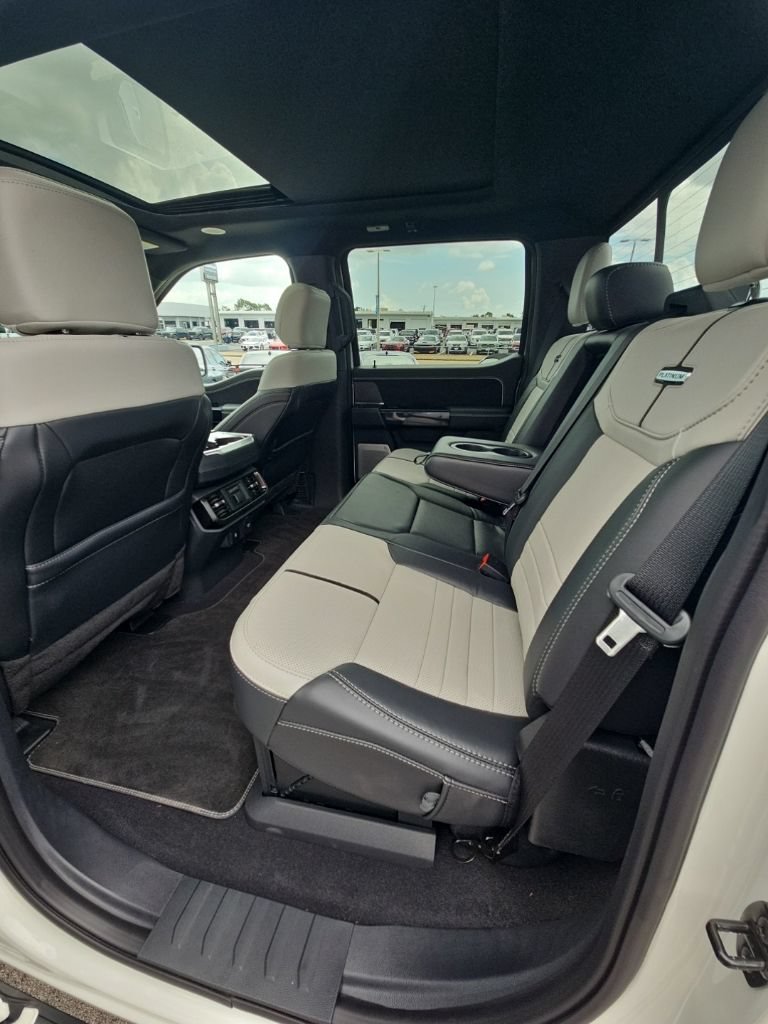 Used 2023 Ford F150 Lightning Platinum AWD/4WD image 24