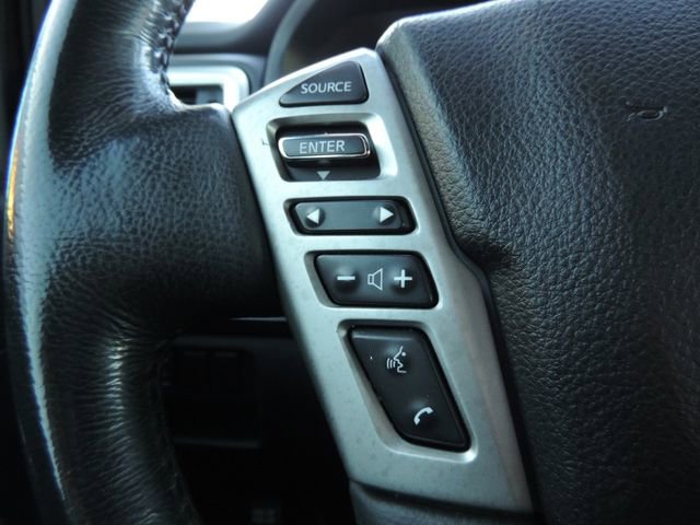 Used 2021 Nissan Titan SV w/ SV Convenience Package image 32