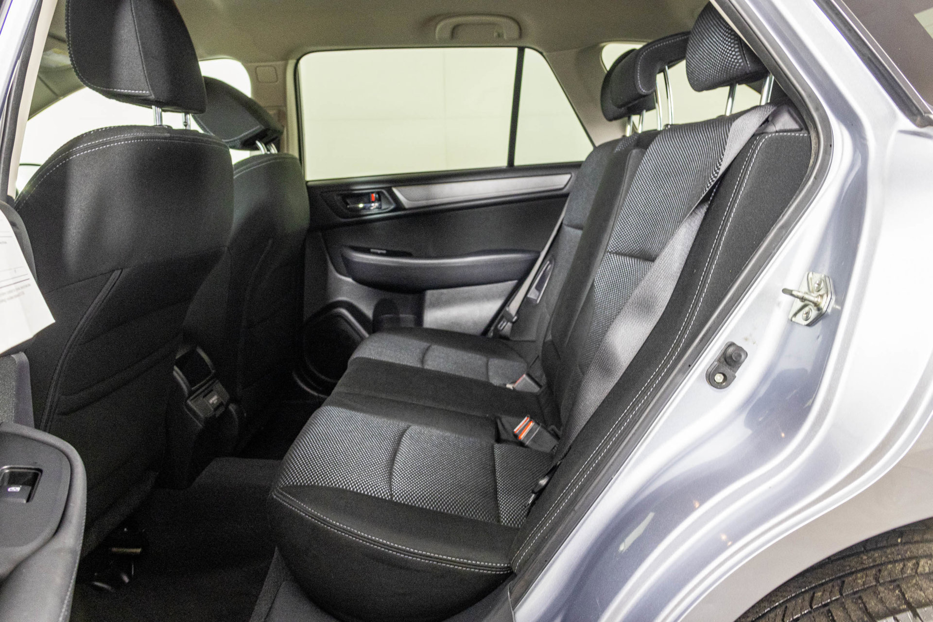 Used 2018 Subaru Outback 2.5i Premium AWD/4WD image 39