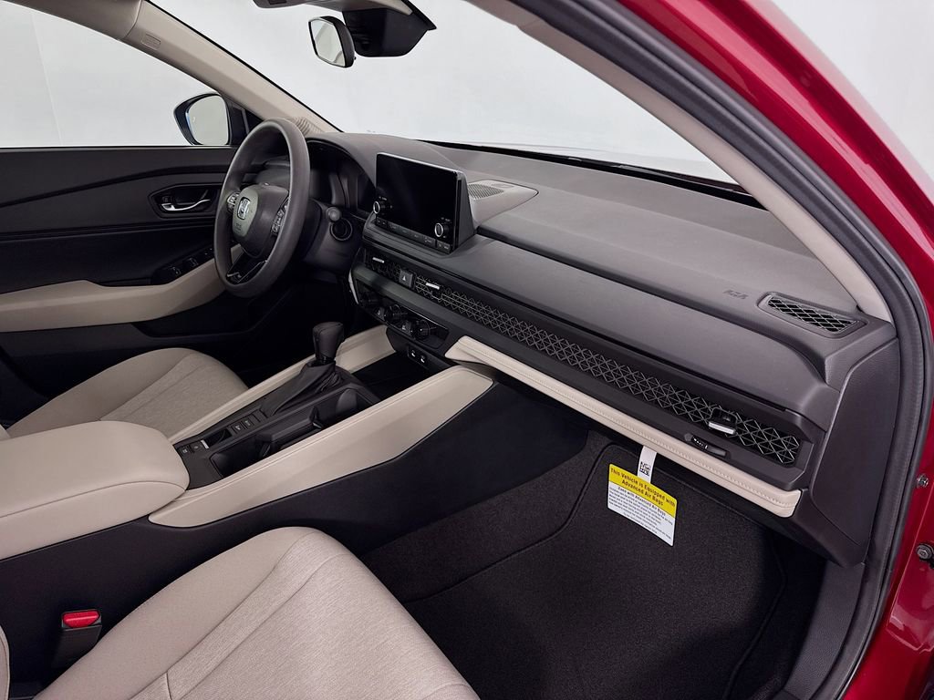 New 2025 Honda Accord SE image 30