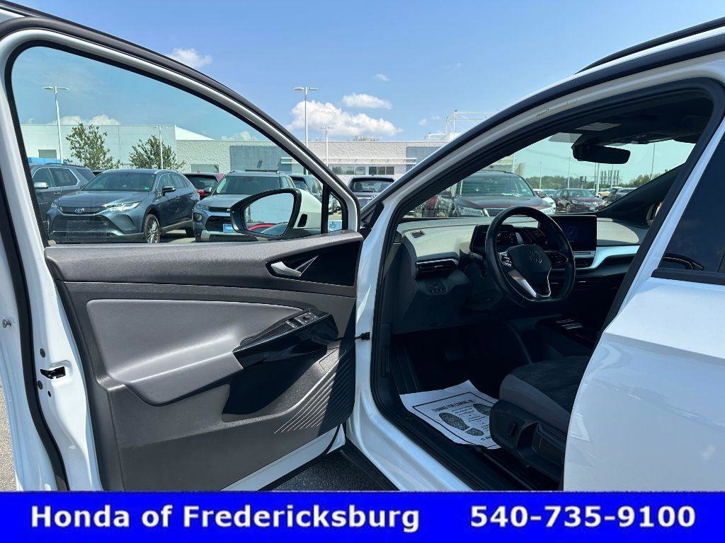 Used 2021 Volkswagen ID.4 Pro image 26