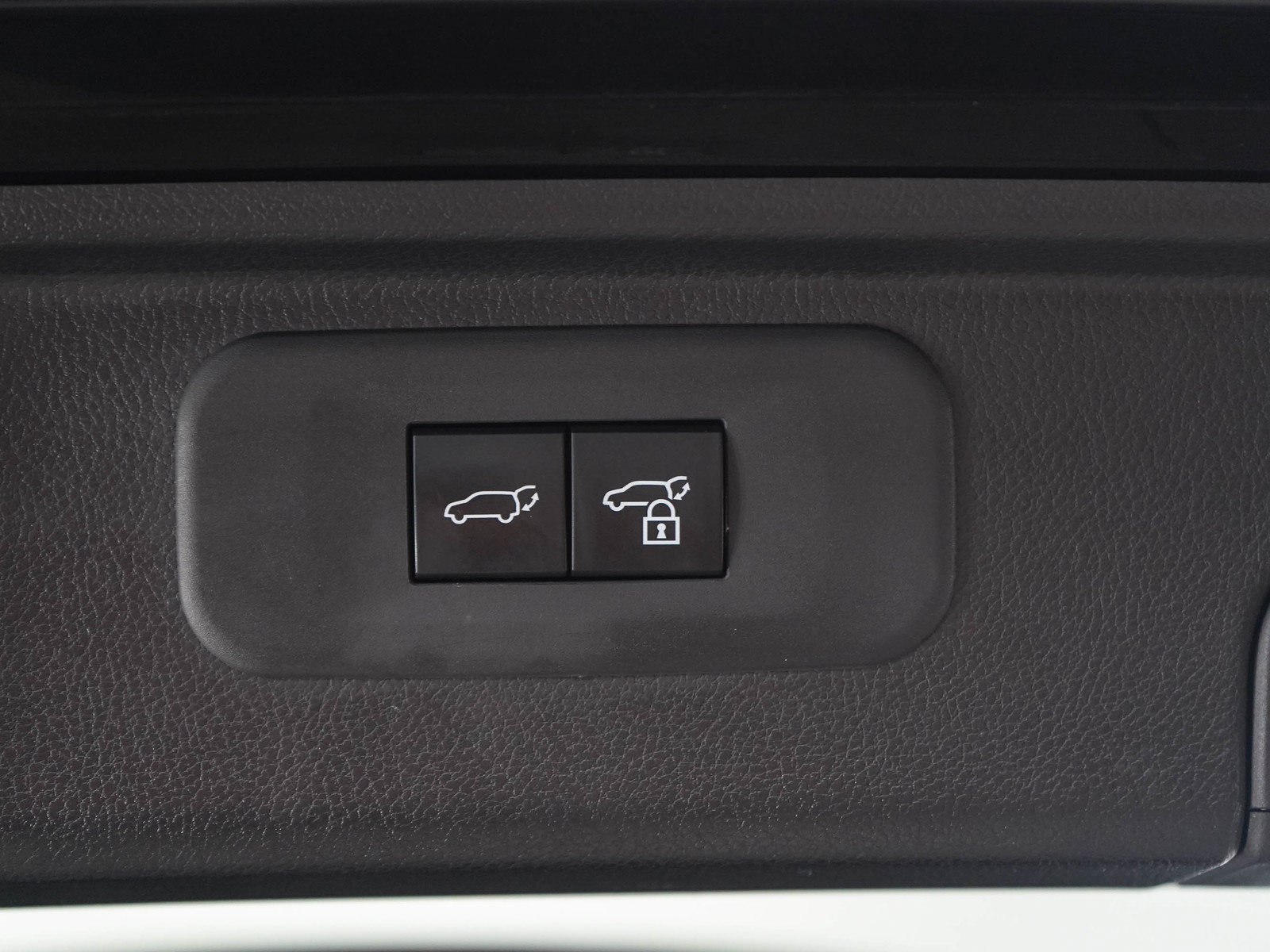 Used 2025 Toyota Grand Highlander AWD Hybrid image 18