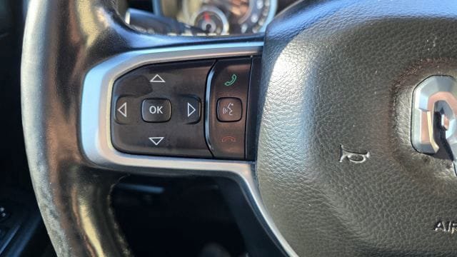 Used 2019 RAM 1500 Big Horn AWD/4WD image 32