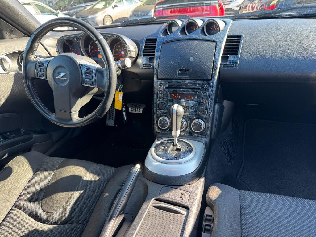 Used 2008 Nissan 350Z Enthusiast image 11