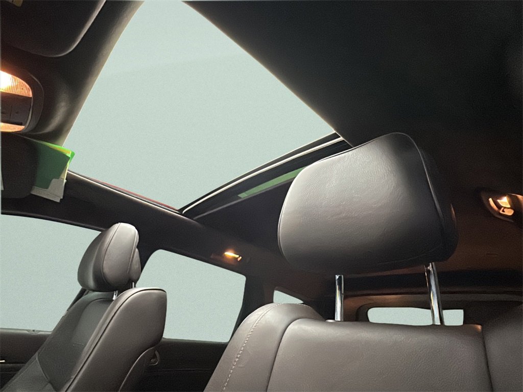 Used 2015 Jeep Grand Cherokee Summit image 8