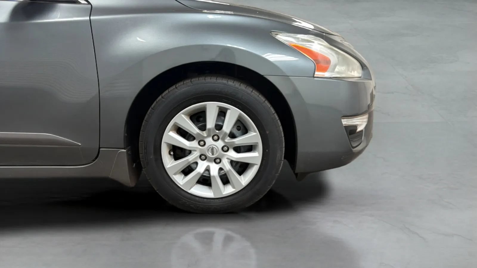Used 2014 Nissan Altima 2.5 S w/ Display Audio Package FWD image 26