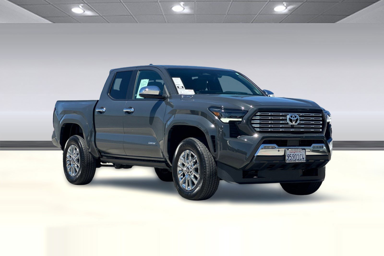 Used 2024 Toyota Tacoma Limited AWD/4WD image 6