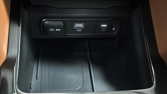 Used 2025 Kia Telluride EX X-Line AWD/4WD image 35