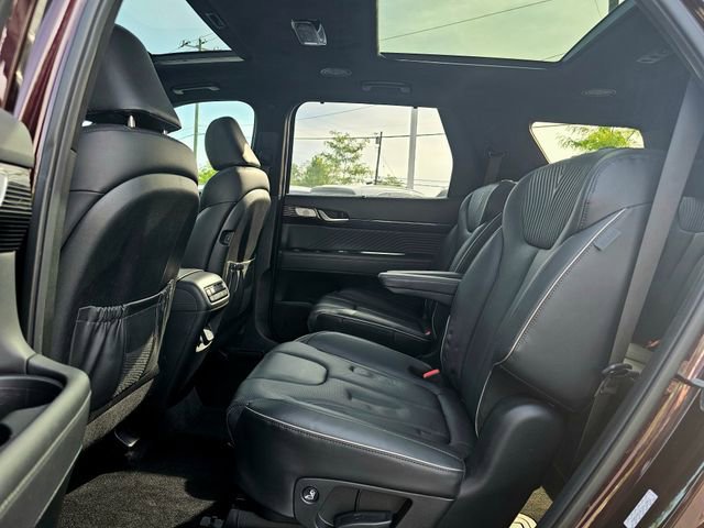 Used 2023 Hyundai Palisade Calligraphy FWD image 22