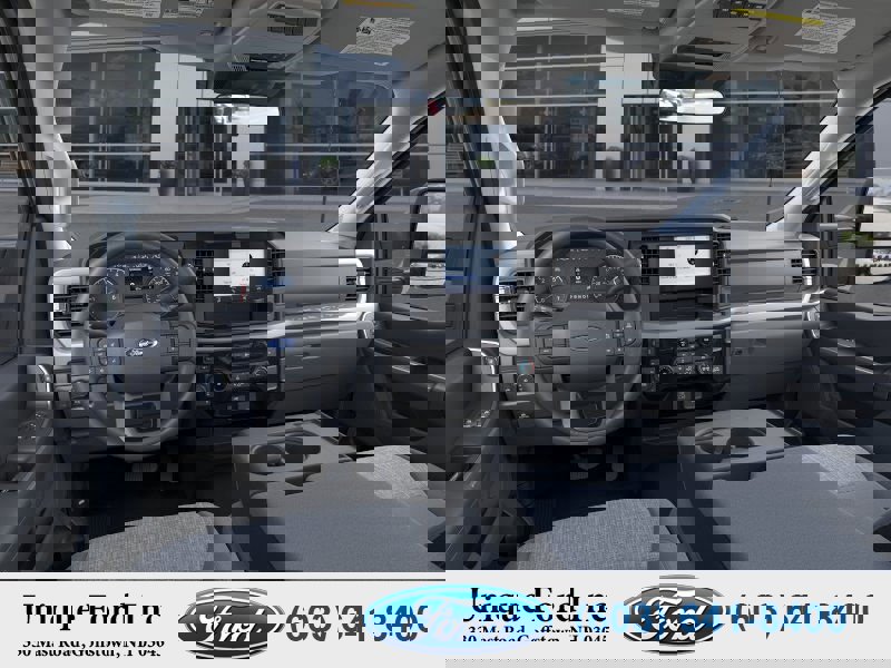 New 2025 Ford F250 XLT w/ Snow Plow Prep Package image 31