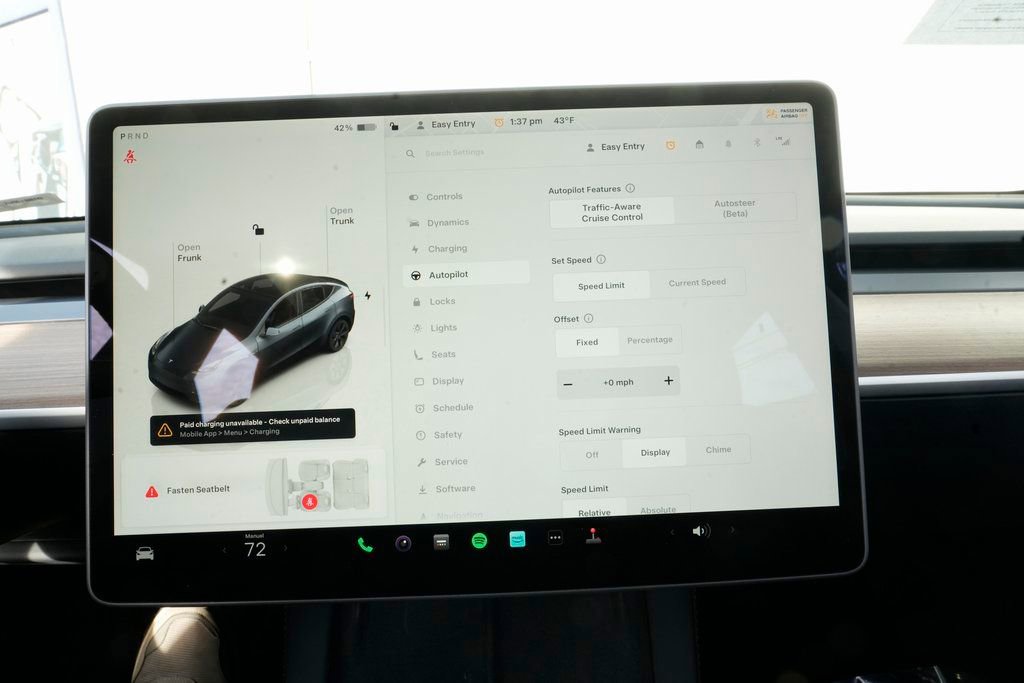 Used 2025 Tesla Model Y Long Range image 44