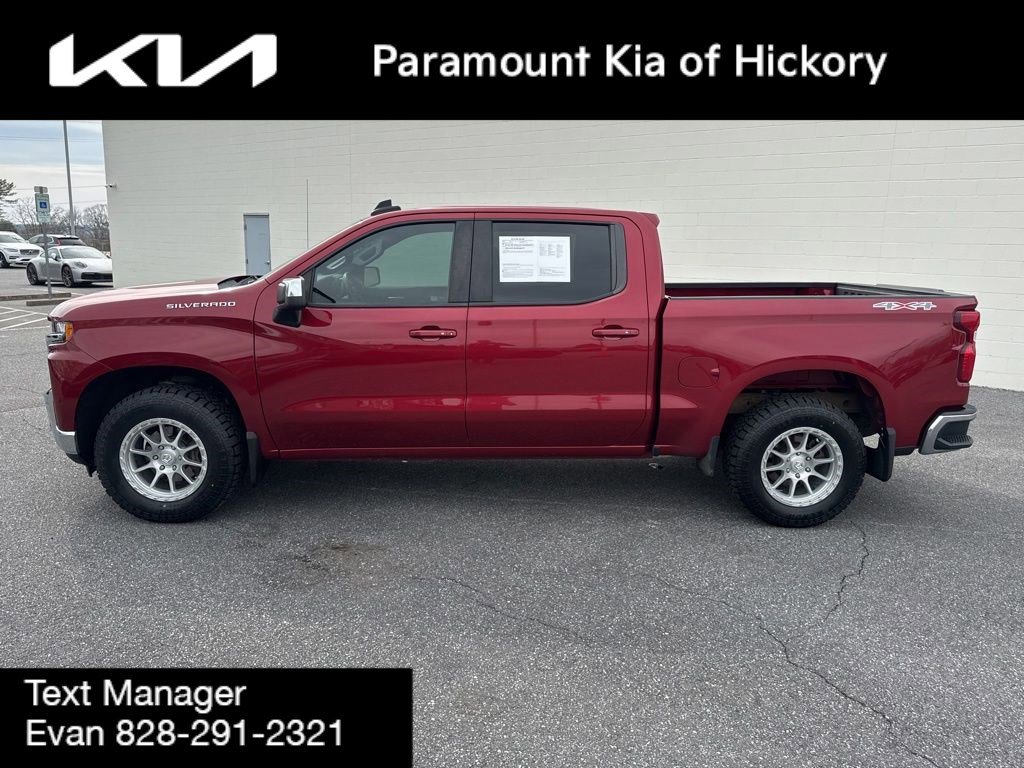 Used 2019 Chevrolet Silverado 1500 LT w/ All-Star Edition image 4