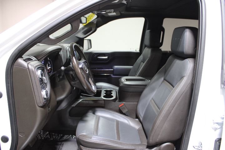 Used 2022 GMC Sierra 1500 Denali w/ Driver Alert Package II AWD/4WD image 19