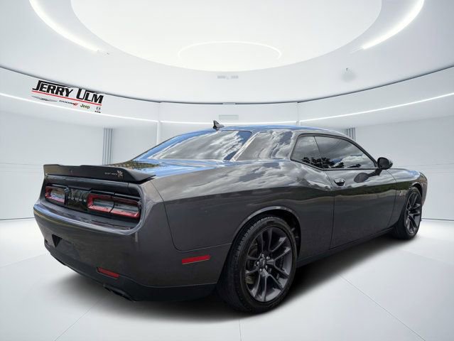 Used 2021 Dodge Challenger R/T Scat Pack RWD image 3