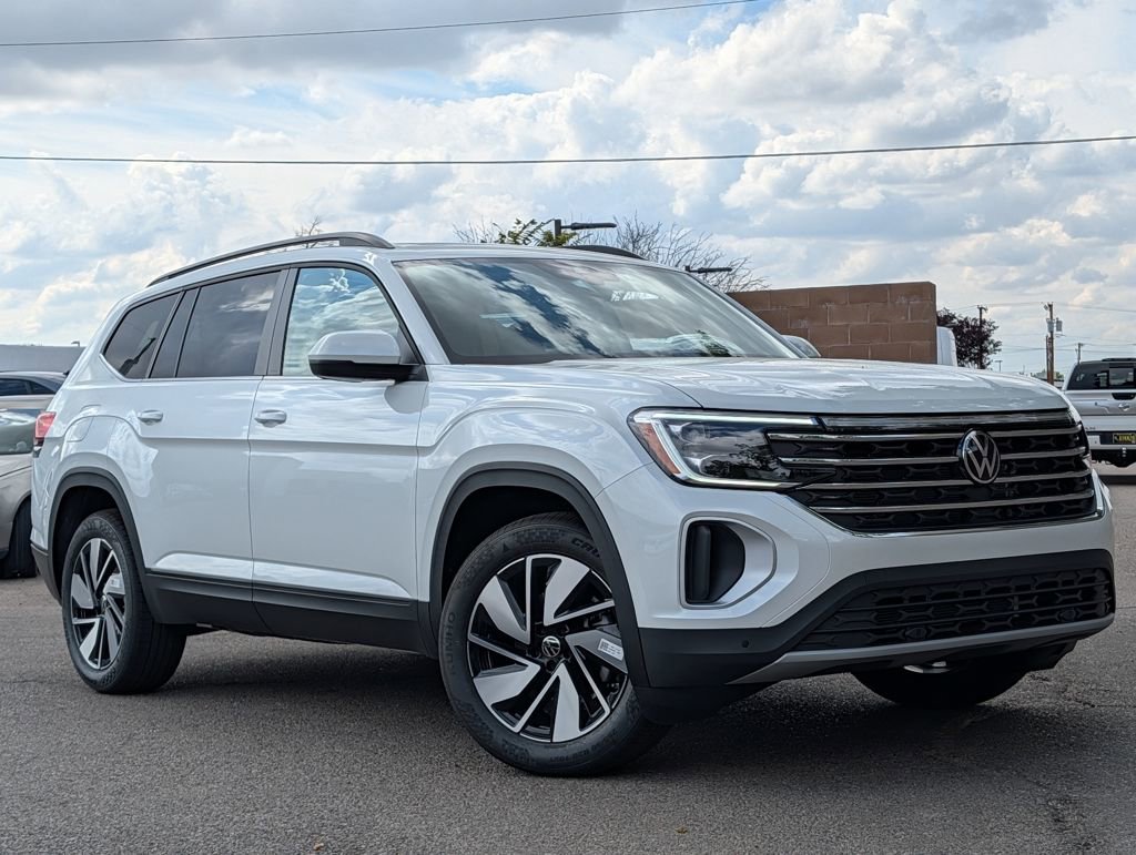 New 2026 Volkswagen Atlas SE