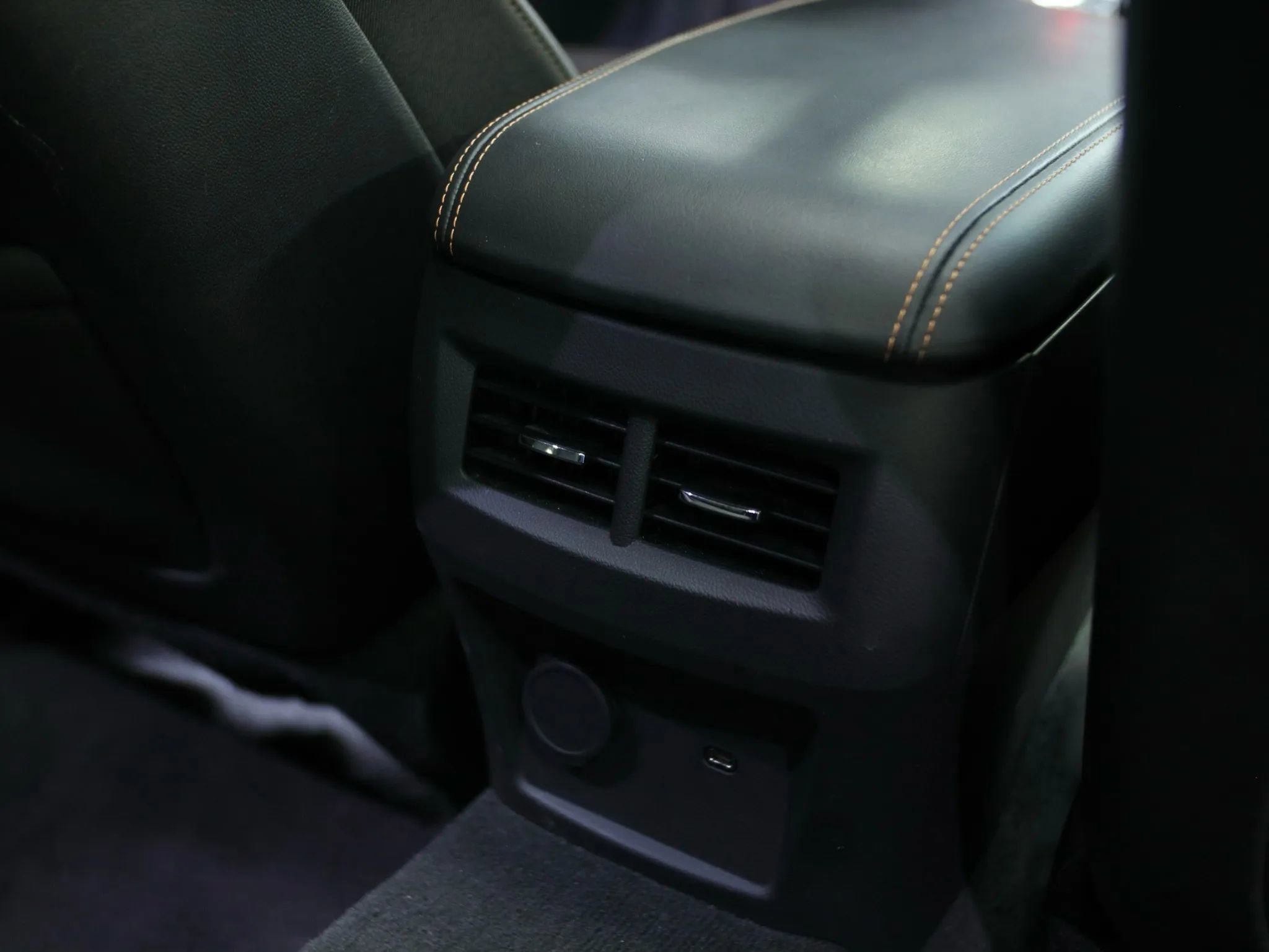 Used 2020 Cadillac CT5 V w/ Premium Package image 37