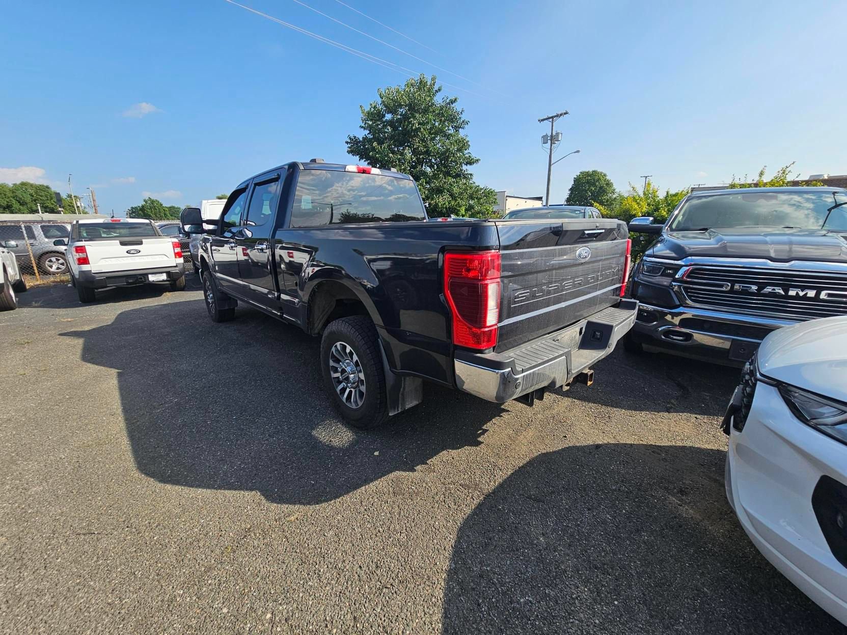 Used 2021 Ford F250 XLT w/ XLT Premium Package AWD/4WD image 5