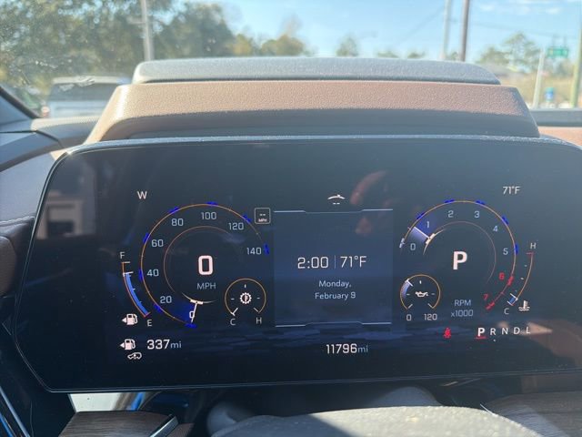 Used 2025 Chevrolet Tahoe High Country image 10