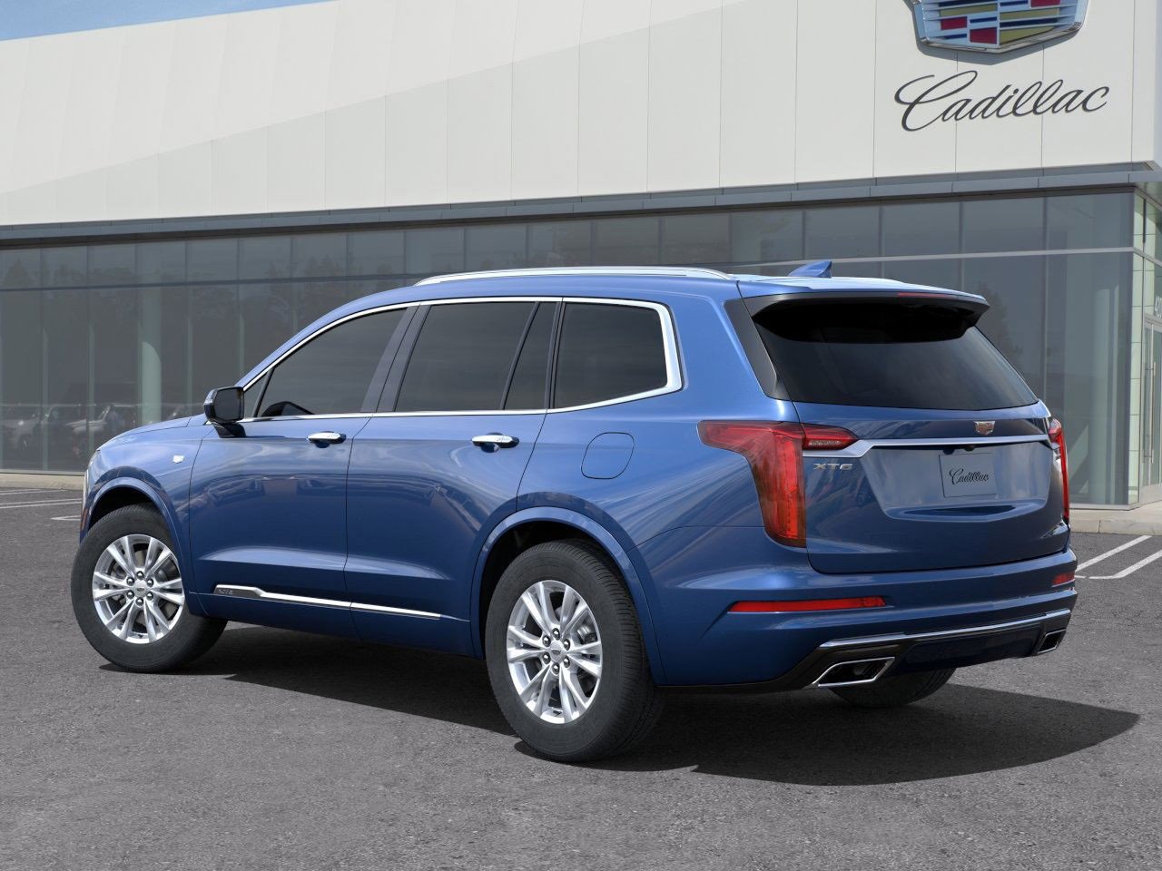 New 2025 Cadillac XT6 Luxury image 4