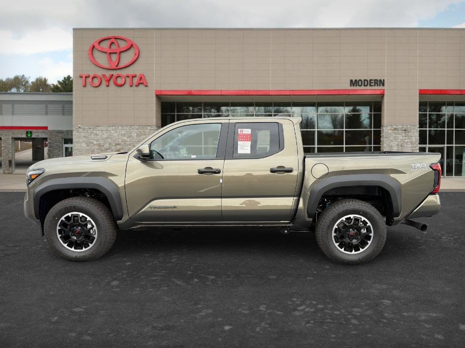 New 2026 Toyota Tacoma TRD Off-Road AWD/4WD image 7