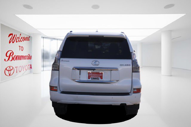 Used 2015 Lexus GX 460 w/ Premium Package AWD/4WD image 6