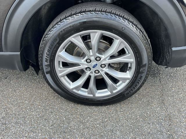 Certified 2023 Ford Explorer Limited w/ Equipment Group 301A AWD/4WD image 6