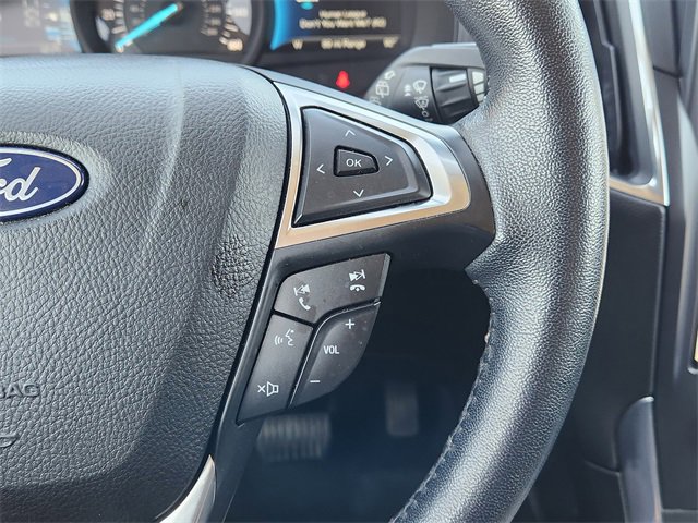 Used 2022 Ford Edge Titanium image 29