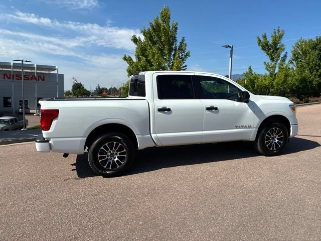 Certified 2024 Nissan Titan SV AWD/4WD image 10