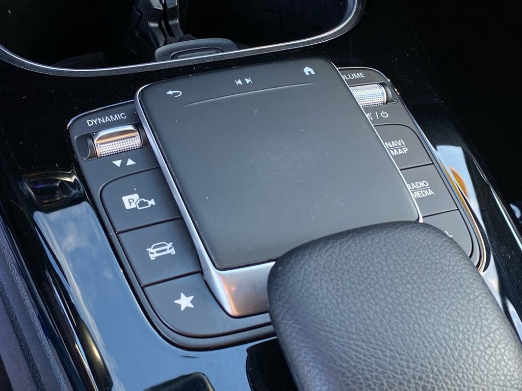 Used 2023 Mercedes-Benz CLA 250 image 17